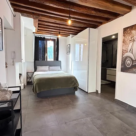 Le Loft Gravilliers Апартаменты *