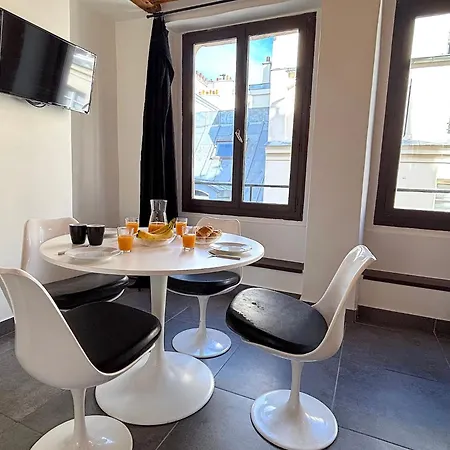 Апартаменты Le Loft Gravilliers Париж